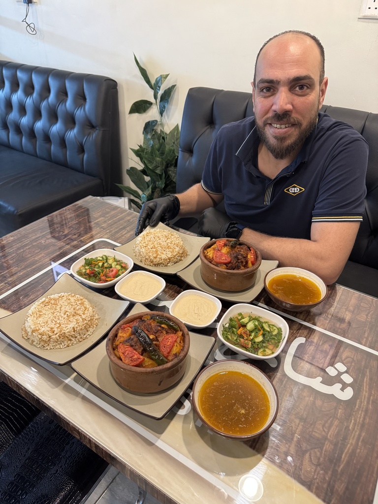 عرض طاجن وطاجن 